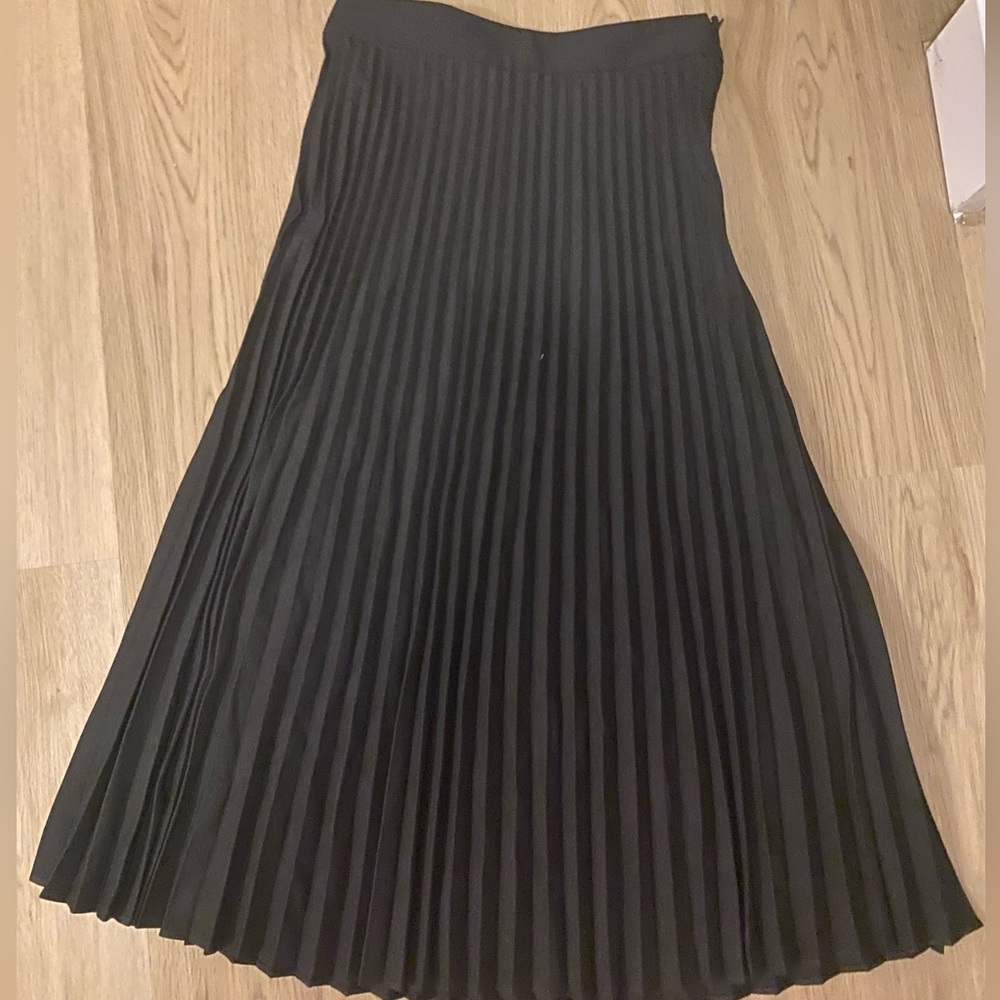 Loft Skirt